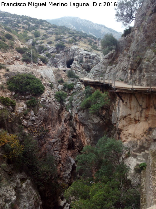 Desfiladero del Gaitanejo - Desfiladero del Gaitanejo. Desde el Puente del Rey