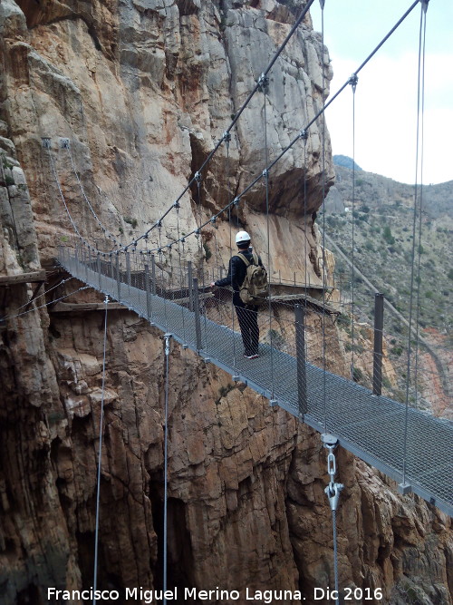 Puente Colgante de los Gaitanes - Puente Colgante de los Gaitanes. 