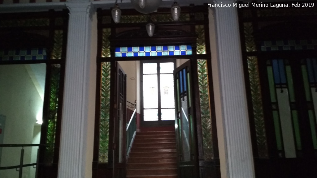 Palacio del Barn de Warsage - Palacio del Barn de Warsage. Escaleras