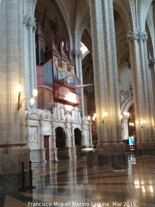 Catedral del Salvador - Catedral del Salvador. Nave de la Epstola