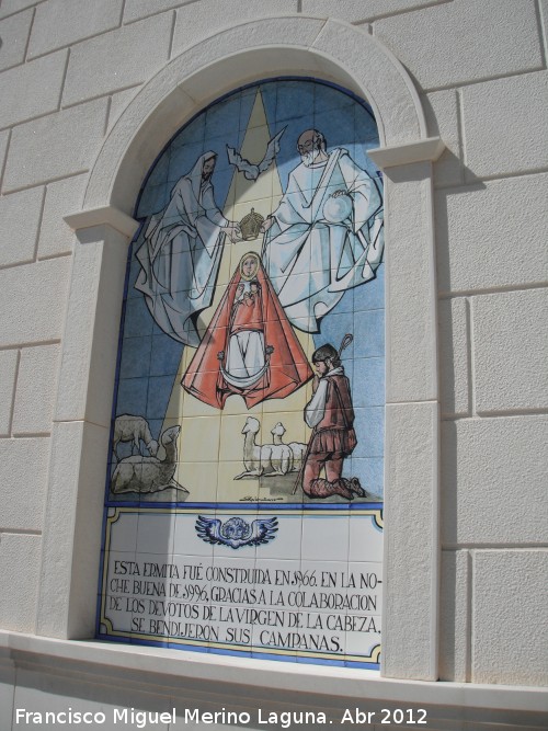 Santuario de la Virgen de la Cabeza en Hoya del Salobral - Santuario de la Virgen de la Cabeza en Hoya del Salobral. Azulejos