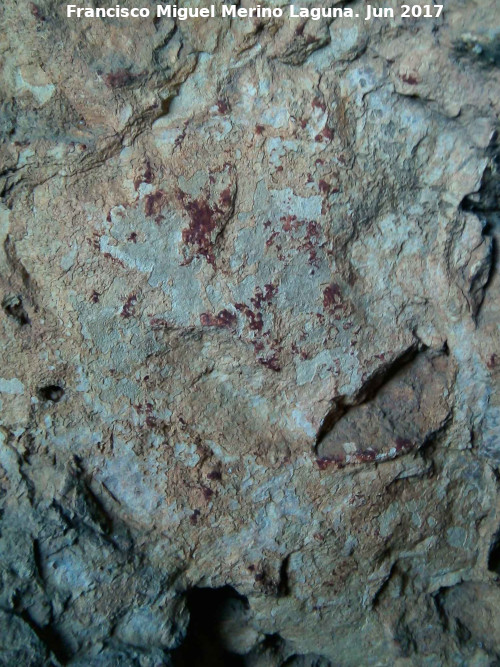 Pinturas rupestres del Abrigo de Peas Rubias III - Pinturas rupestres del Abrigo de Peas Rubias III. Restos imprecisos
