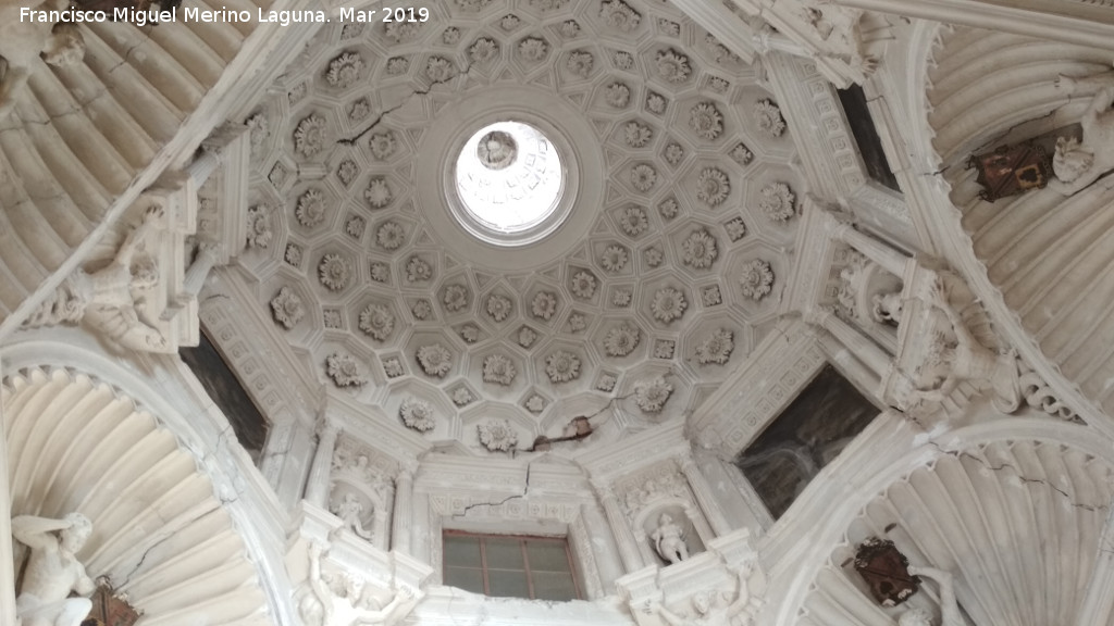 Palacio Episcopal - Palacio Episcopal. Cpula de la escalera