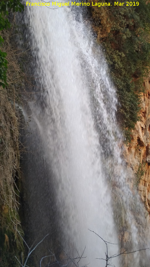 Parque Natural del Monasterio de Piedra. Cascada Cola de Caballo - Parque Natural del Monasterio de Piedra. Cascada Cola de Caballo. 