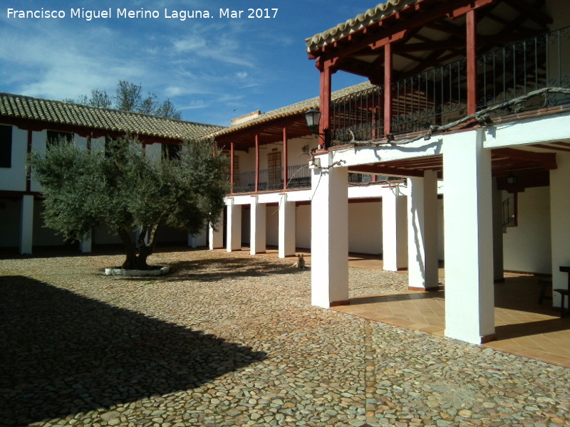 Santuario de Ntra Sra de la Encarnacin - Santuario de Ntra Sra de la Encarnacin. Olivo