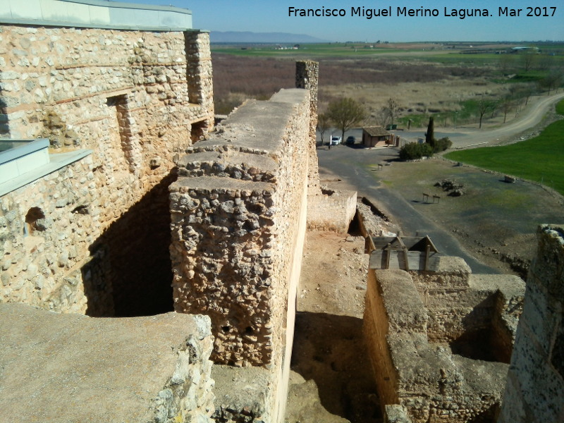 Calatrava la Vieja. Alczar - Calatrava la Vieja. Alczar. Muralla y torres albarranas