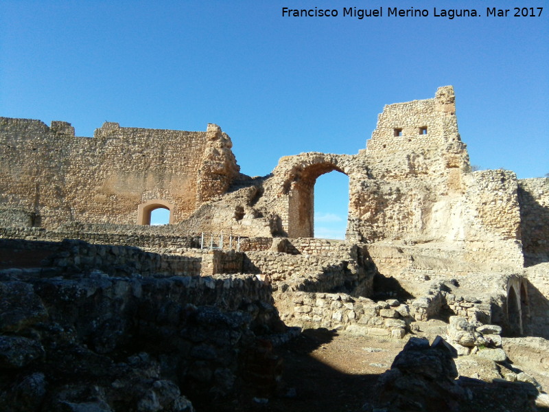 Calatrava la Vieja. Arco Triunfal - Calatrava la Vieja. Arco Triunfal. Junto al portillo