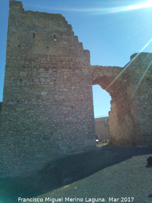 Calatrava la Vieja. Arco Triunfal - Calatrava la Vieja. Arco Triunfal. Torren izquierdo