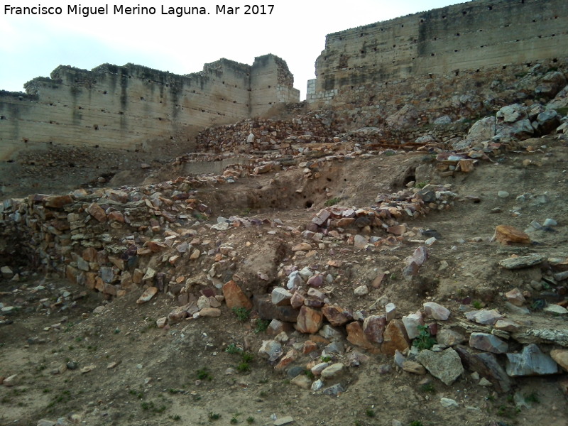 Ciudad Medieval de Alarcos - Ciudad Medieval de Alarcos. Zona de la Puerta Sur