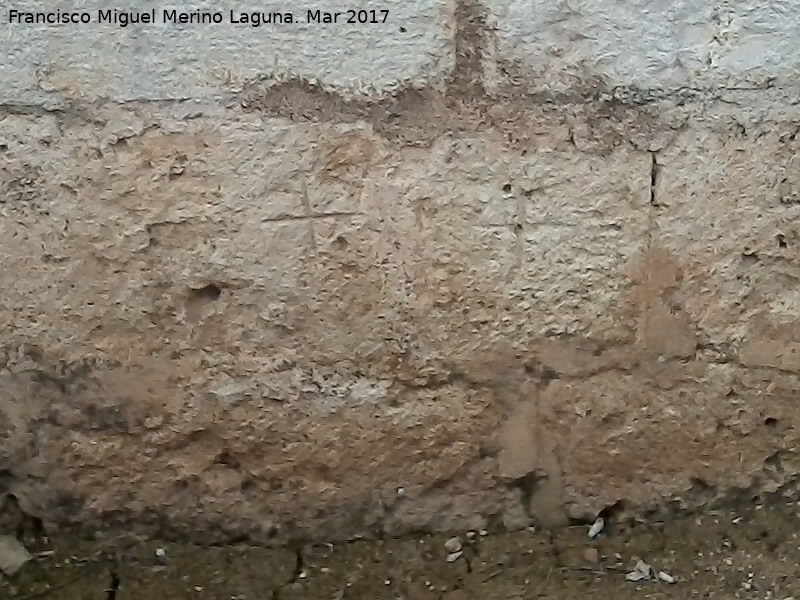 Ciudad Medieval de Alarcos - Ciudad Medieval de Alarcos. Marcas de cantero en la muralla