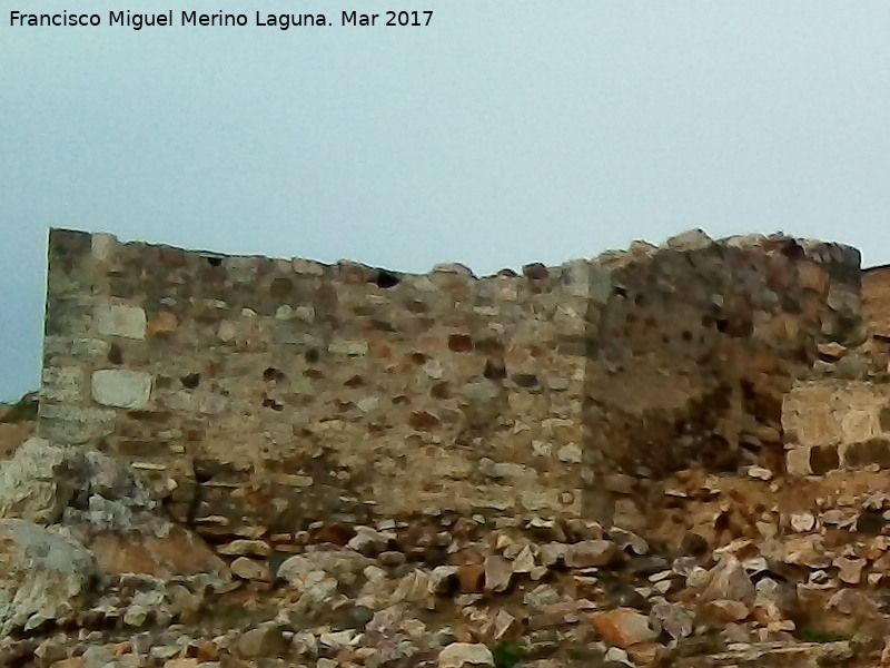 Castillo de Alarcos. Torren Pentagonal Oeste - Castillo de Alarcos. Torren Pentagonal Oeste. 