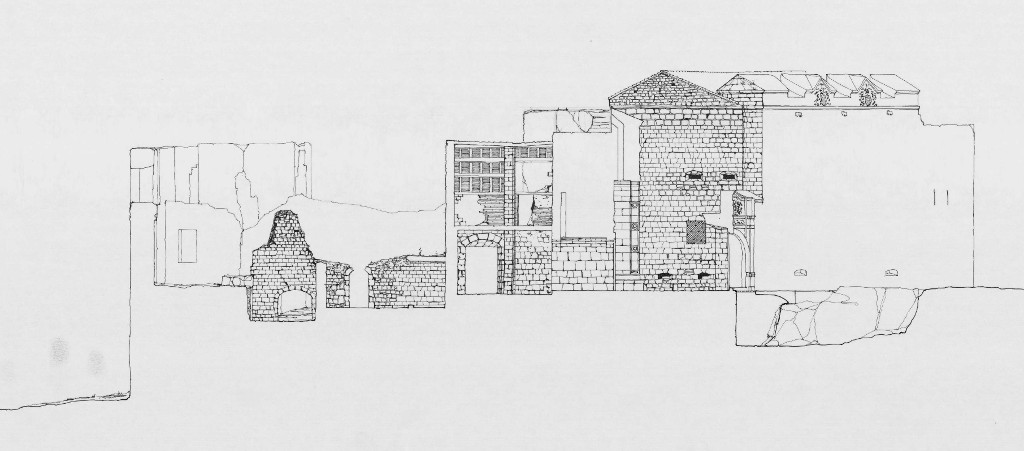 Castillo de Sabiote - Castillo de Sabiote. Plano seccin transversal. IPCE 1983