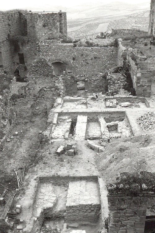 Castillo de Sabiote - Castillo de Sabiote. Foto antigua de la excavacin arqueolgica