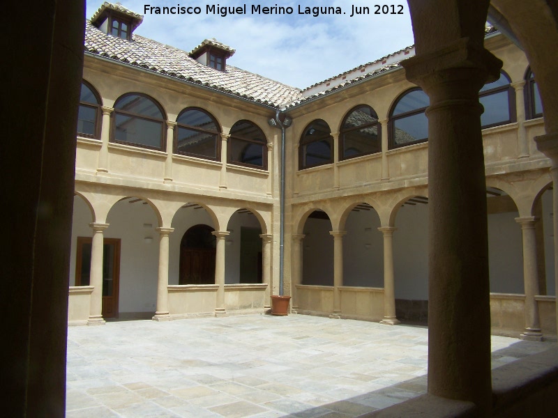 Convento de Carmelitas Descalzas - Convento de Carmelitas Descalzas. Claustro