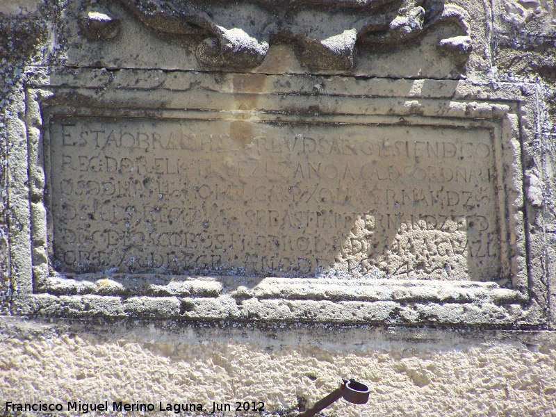 Palacio de los Mendoza - Palacio de los Mendoza. Inscripcin