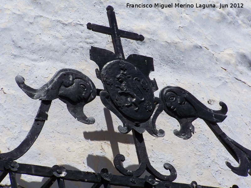 Palacio de los Messa - Palacio de los Messa. Escudo