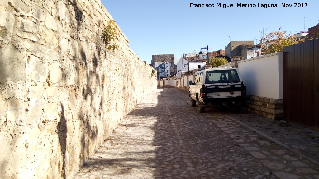 Muralla de Sabiote - Muralla de Sabiote. Muralla norte intramuros