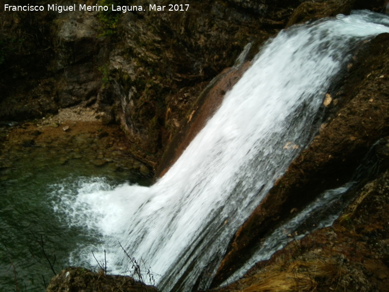 Cascada de la Caldereta - Cascada de la Caldereta. 