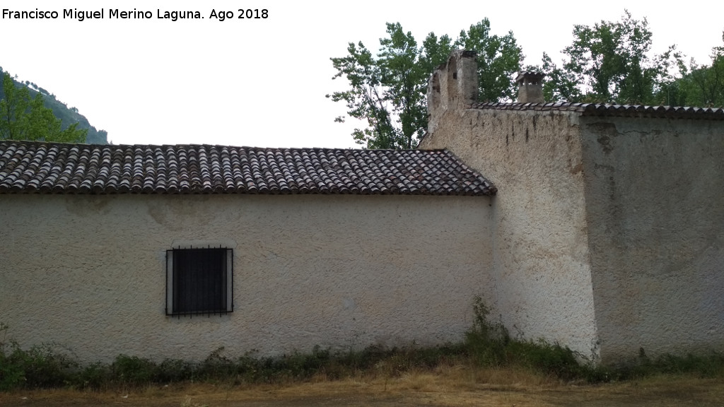 Iglesia de las Casicas del Ro Segura - Iglesia de las Casicas del Ro Segura. Lateral