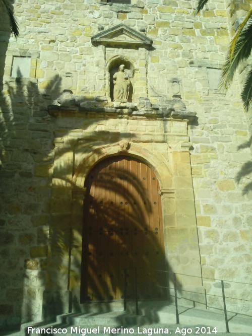 Iglesia de San Bartolom - Iglesia de San Bartolom. Portada a los pies del templo