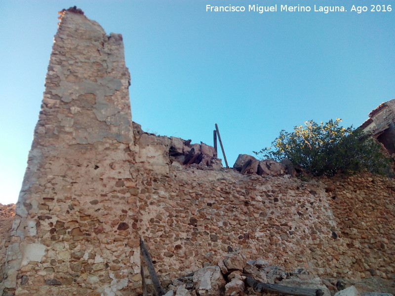 Castillo de Castil - Castillo de Castil. Muralla