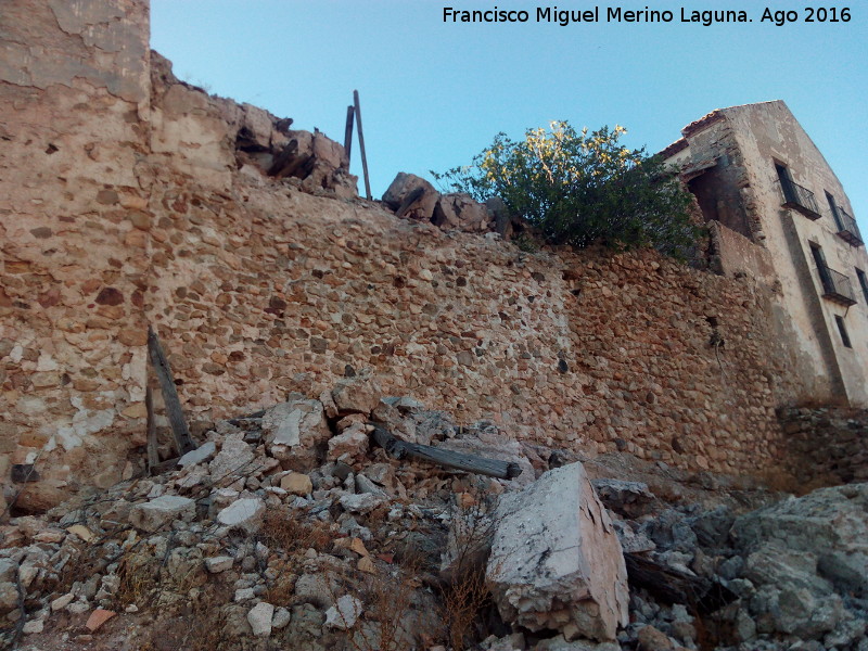 Castillo de Castil - Castillo de Castil. Muralla