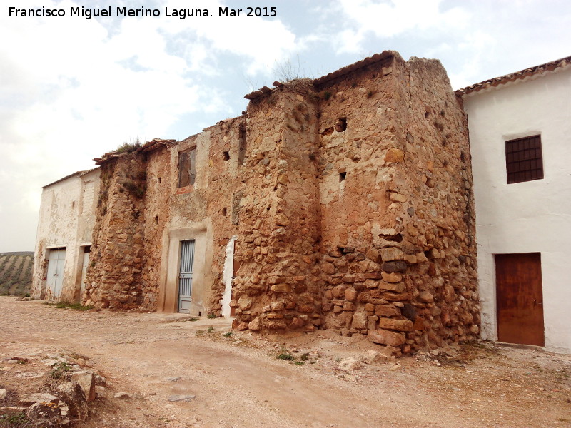 Castillo de la Mua - Castillo de la Mua. Contrafuertes