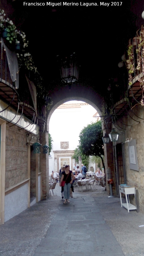 Puerta de la Luna - Puerta de la Luna. Pasaje