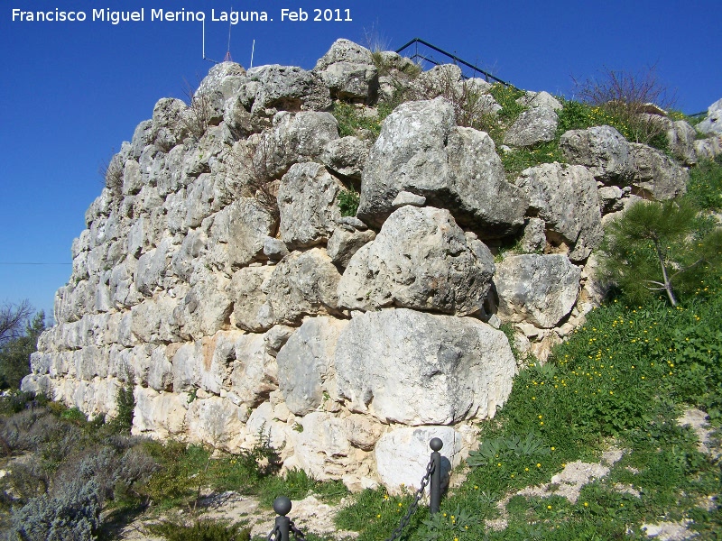 Oppidum del Cerro Miguelico - Oppidum del Cerro Miguelico. Esquina de la muralla ciclopea