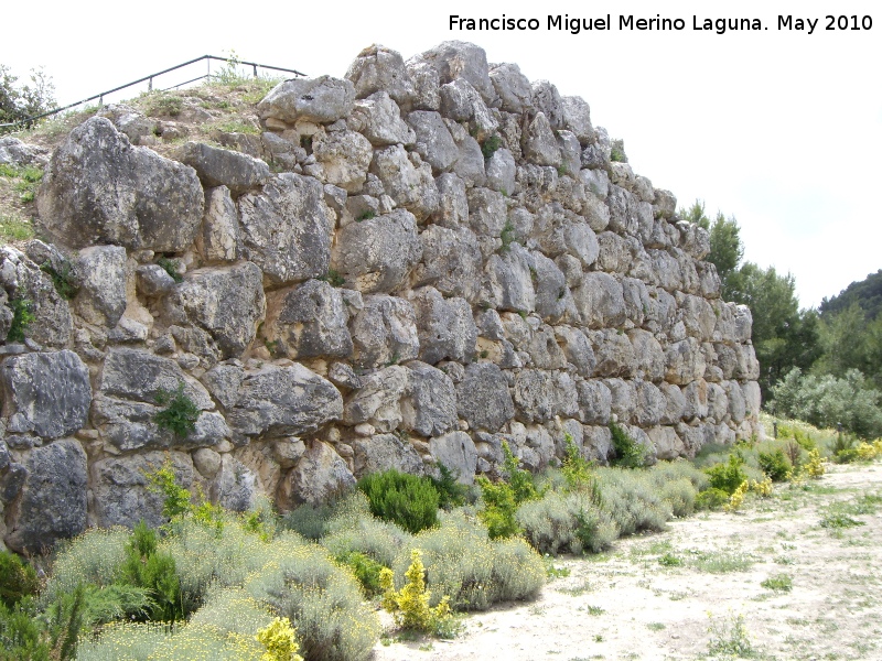 Oppidum del Cerro Miguelico - Oppidum del Cerro Miguelico. Muralla ciclopea