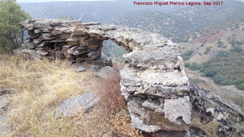 Trincheras del Cerro del Poblado de Confederacin - Trincheras del Cerro del Poblado de Confederacin. Puesto de tiro