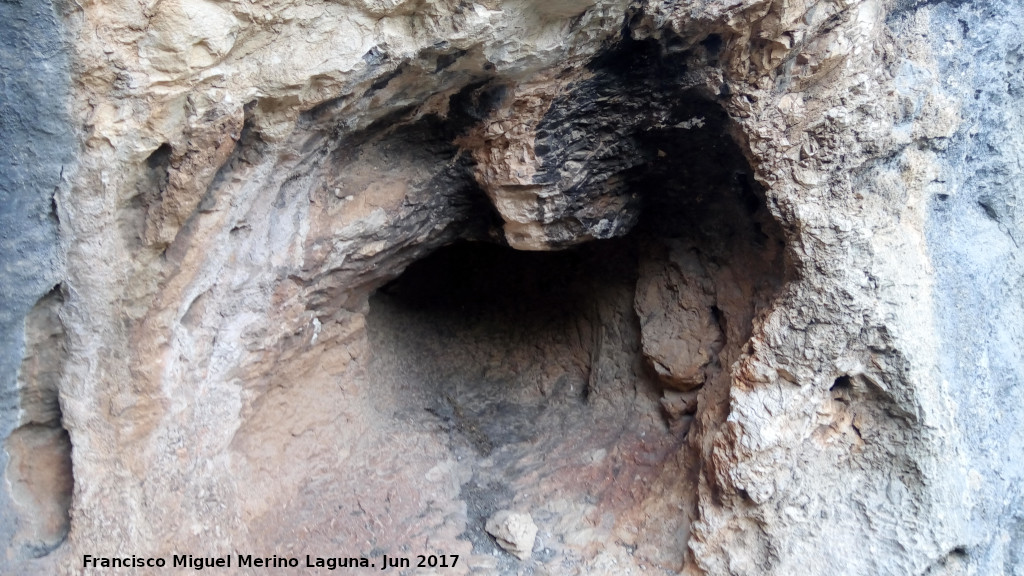 Cueva Alta del Frontn - Cueva Alta del Frontn. Cueva