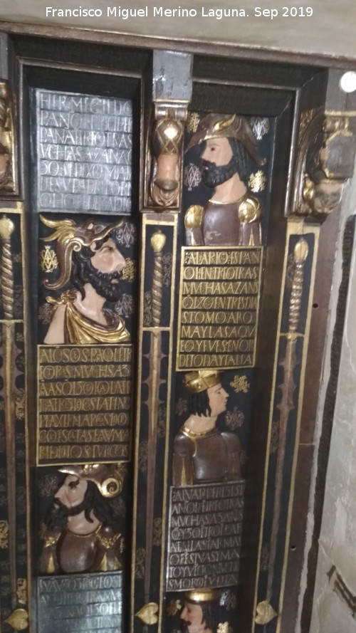 Casa de los Tiros - Casa de los Tiros. Artesonado de la Cuadra Dorada