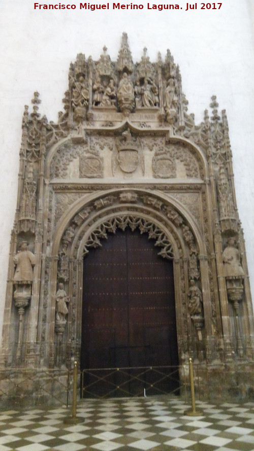 Catedral de Granada. Portada de la Capilla Real - Catedral de Granada. Portada de la Capilla Real. 