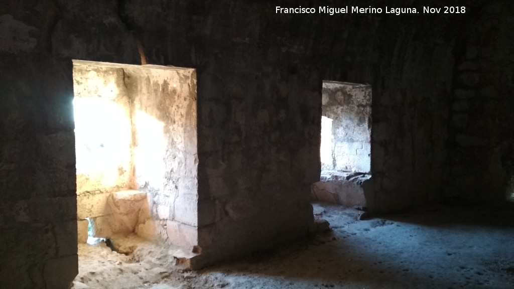 Molino Fortificado del Cubo - Molino Fortificado del Cubo. Ventanas del piso superior