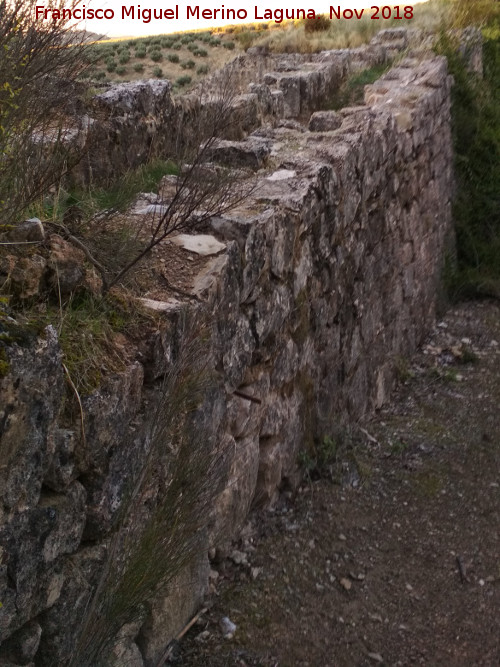 Molino Fortificado del Cubo - Molino Fortificado del Cubo. Caz