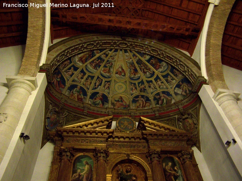 Iglesia de San Pedro - Iglesia de San Pedro. Bveda con pinturas al fresco en los que se representa la Gloria, obra de Luis Urea (1597)