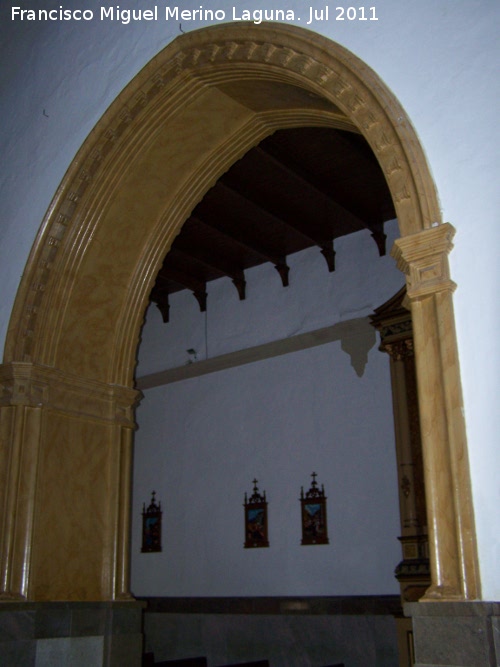 Iglesia de Santa Mara - Iglesia de Santa Mara. Arco apuntado