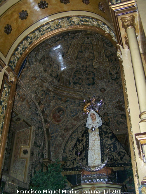 Iglesia de Santa Mara - Iglesia de Santa Mara. Camarn de la Virgen de los Dolores (comienzos del siglo XVIII), cubierto de yeseras barrocas
