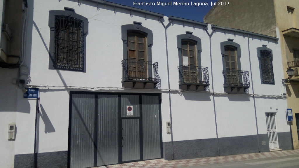 Casa de la Calle Va Augusta n 38 - Casa de la Calle Va Augusta n 38. Fachada