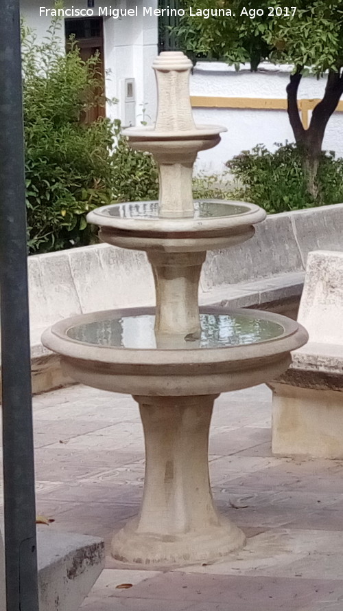 Fuente de la Plaza de San Bernardo - Fuente de la Plaza de San Bernardo. 