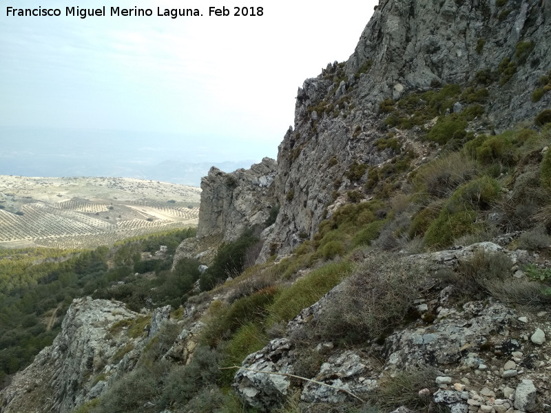 Aznaitn - Aznaitn. Paredes de la ladera norte de Jimena