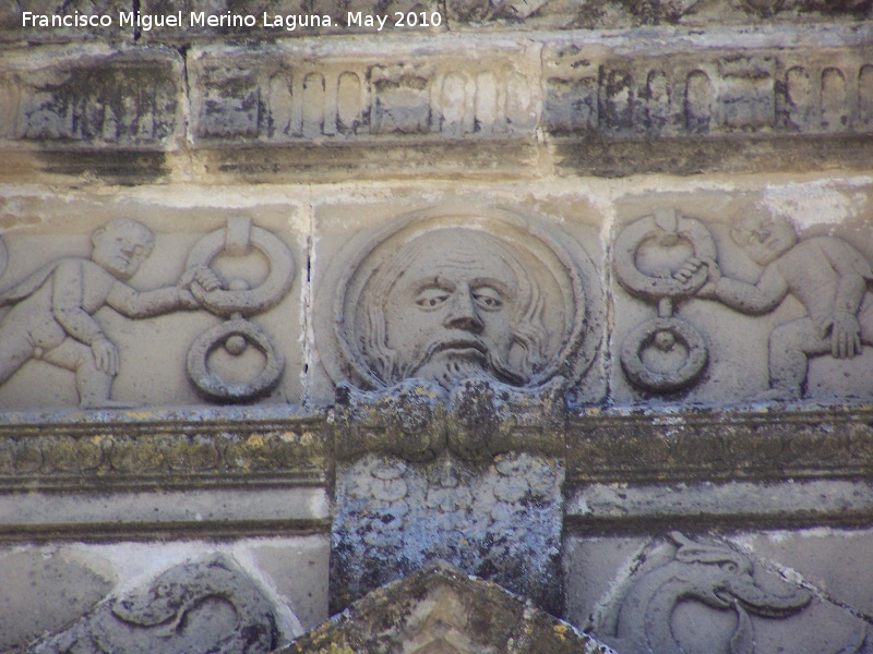 Casa de Las Torres - Casa de Las Torres. Mascarn central