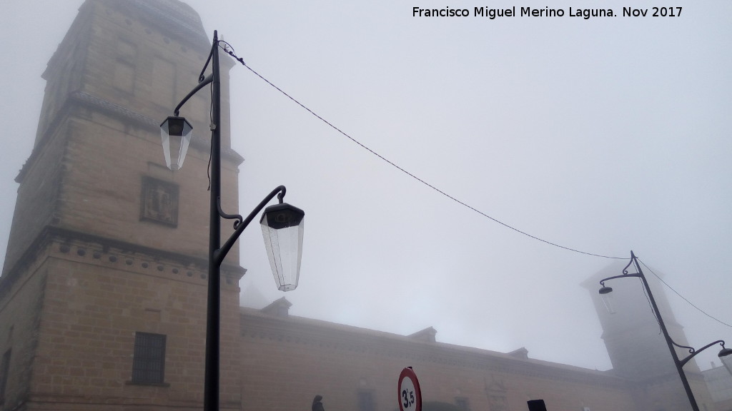 Hospital de Santiago - Hospital de Santiago. Con niebla