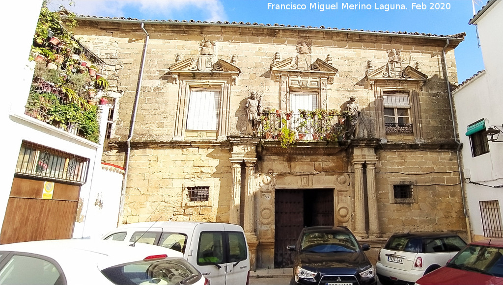 Palacio de los Porceles - Palacio de los Porceles. 