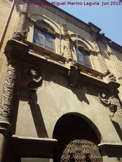 Palacio de Torrente - Palacio de Torrente. Detalle de la portada