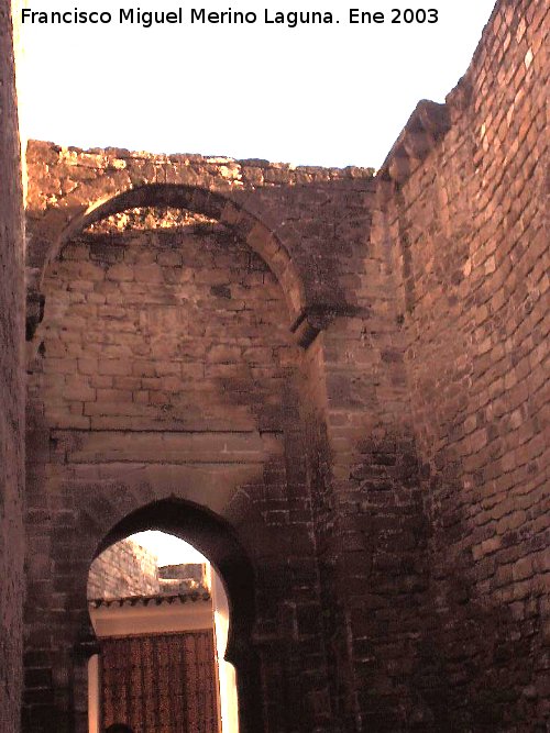 Puerta del Losal - Puerta del Losal. Intramuros