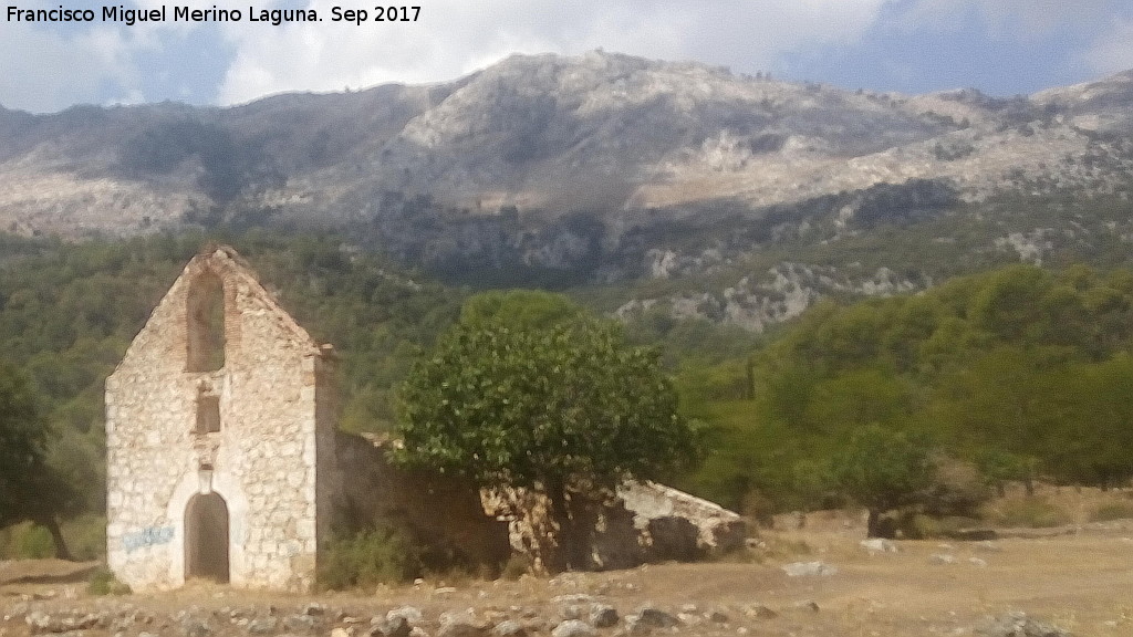 Monte Bujaraiza - Monte Bujaraiza. Con la Iglesia de Bujaraiza en primer trmino