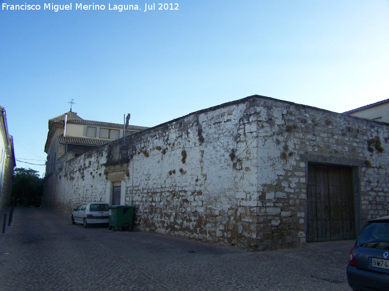 Palacio del Marqus de Mancera - Palacio del Marqus de Mancera. Muros de los huertos y caballerizas