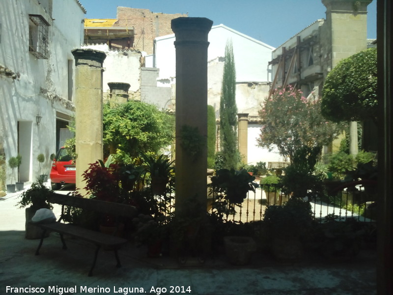 Palacio Vela de Los Cobos - Palacio Vela de Los Cobos. Patio